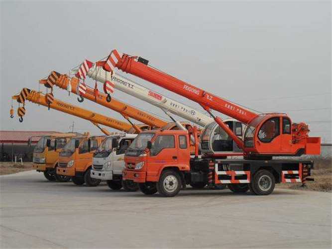 琼海市设备出现故障导致停工，怎么处理？是否有备用设备替换？